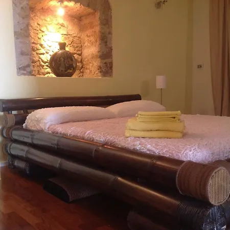 Beb L'incanto Bed & Breakfast *